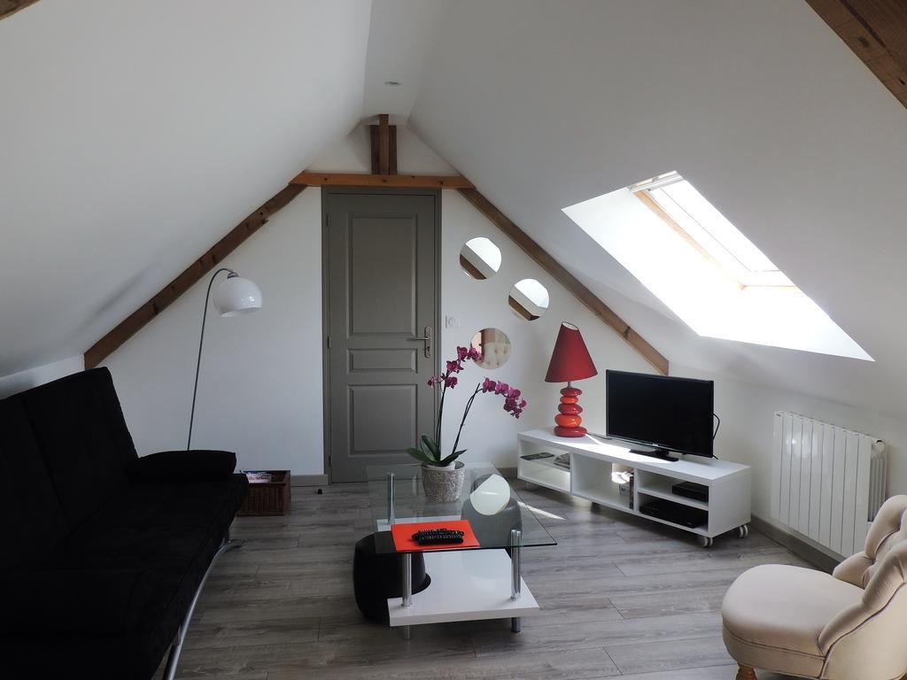 Le Petit Vauquelin Villa Sommervieu Екстериор снимка